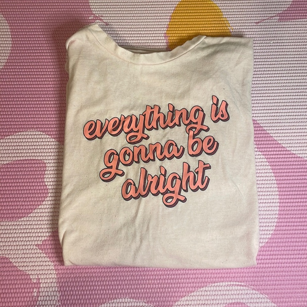 cute oversized pink “everything is gonna be alright” graphic tee from shein!